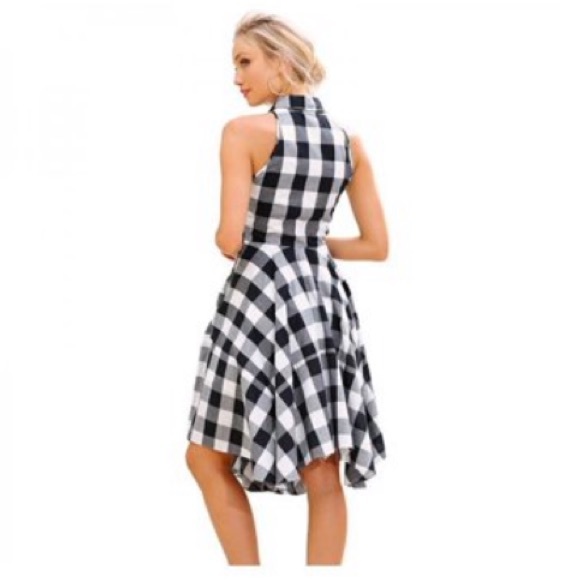 Efinny Checked Sleeveless Shirt Dress - Picture 2 of 4